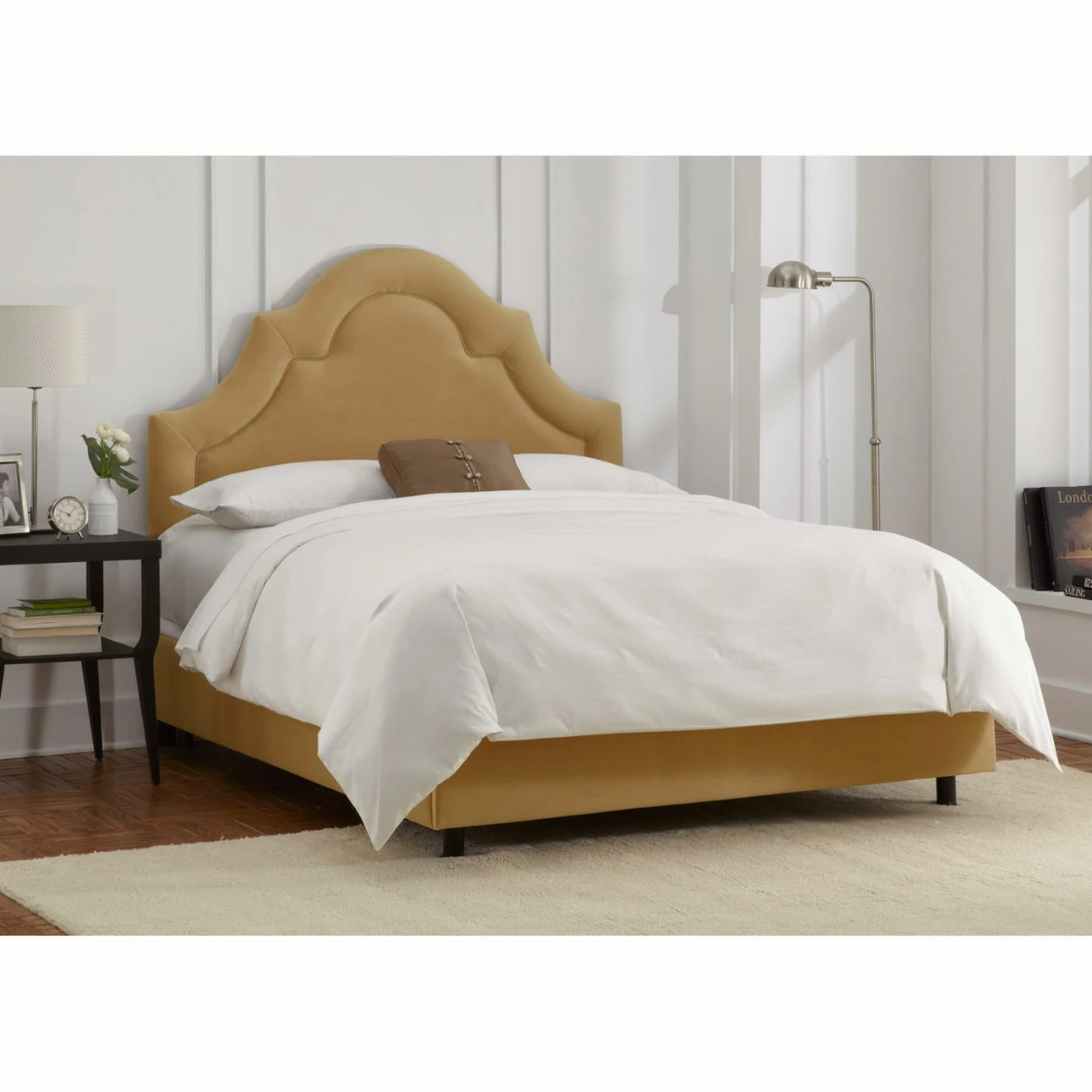 Discount π Skyline Furniture California King Arch Border Velvet Upholstered Bed π₯° 11 Discount π Skyline Furniture California King Arch Border Velvet Upholstered Bed π₯° - Image 9