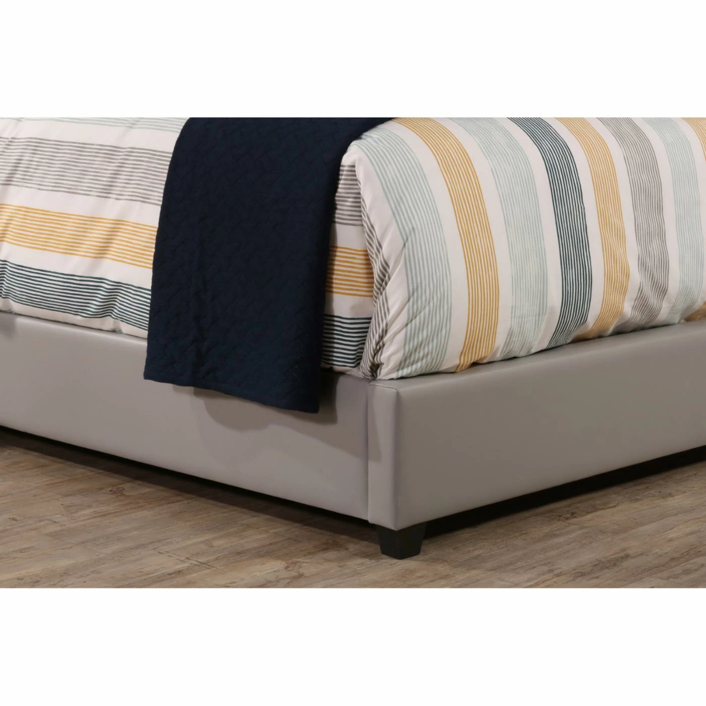 Cheapest π Hillsdale Furniture Queen Hillsdale Lusso Faux Leather Panel Bed π₯ 5 Cheapest π Hillsdale Furniture Queen Hillsdale Lusso Faux Leather Panel Bed π₯ - Image 3