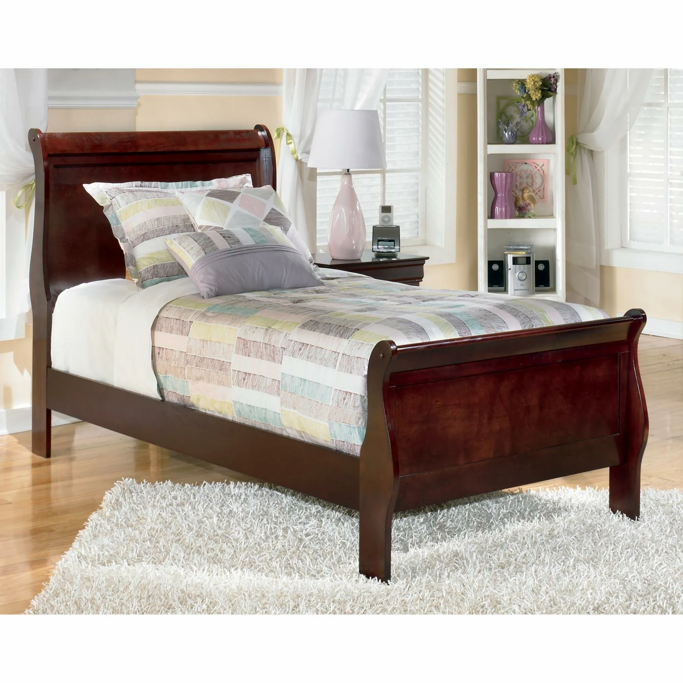 Buy π Queen Signature Design By Ashley Alisdair Sleigh Bed π€© 4 Buy π Queen Signature Design By Ashley Alisdair Sleigh Bed π€© - Image 2