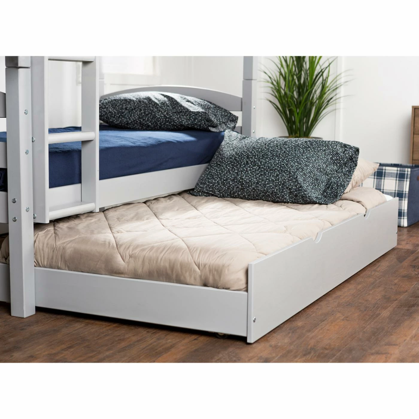 Promo ⭐ Manor Park Solid Wood Twin Trundle Bed ⌛ 3 Promo ⭐ Manor Park Solid Wood Twin Trundle Bed ⌛