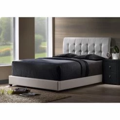 Budget 😀 Queen Hillsdale Furniture Lusso Upholstered Panel Bed 🤩 -Beds Shop scaleHL5276